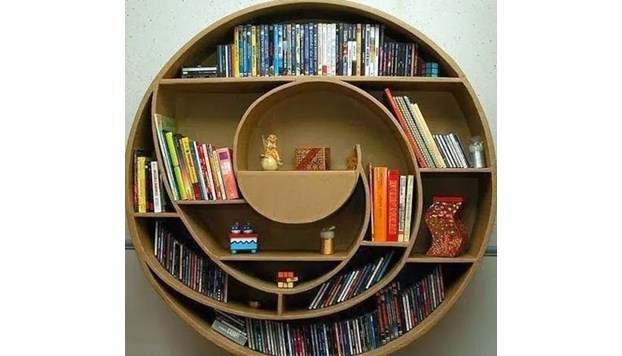 spiral kitaplık